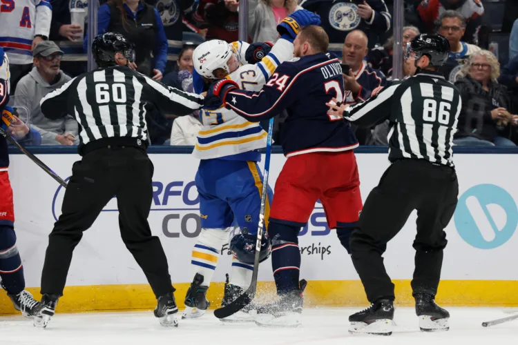Knies shines, Columbus downs Sabres 6-3
